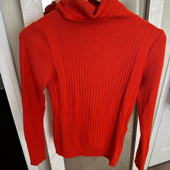 Sessun Women's Red Turtleneck Sweater - Picture 2 of 5